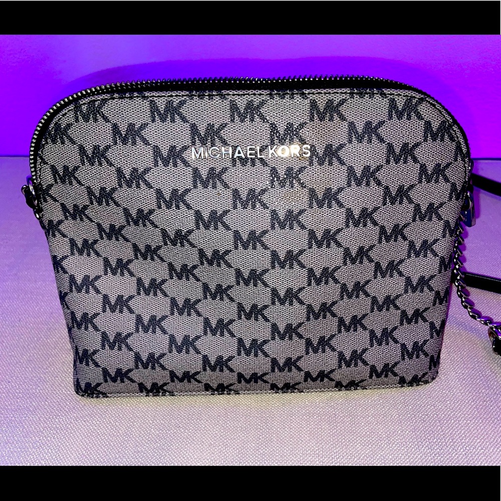 Michael Kors Cindy Dome Crossbody Bag